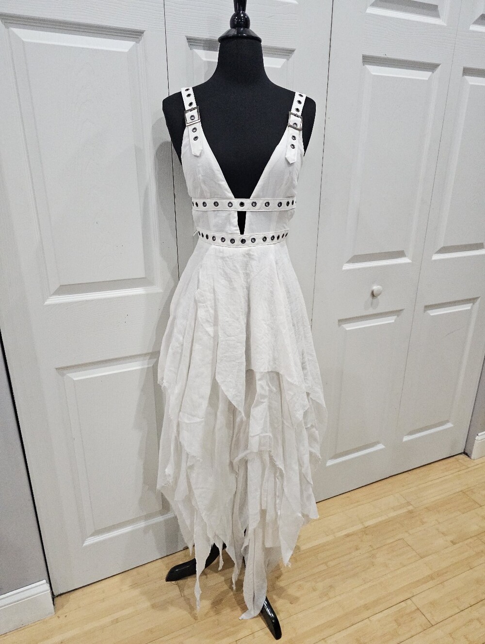 Dolls Kill Darker Wavs White Buckle Festival Echo Handkerchief Midi Echo Dress S